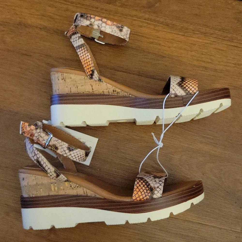 A New Day Abgail snakeskin cork open toe ankle strap wedge white sole 7..5 NEW…